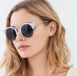 19 251x250 - قیمت جدیدترین عینک آفتابی اصل زنانه